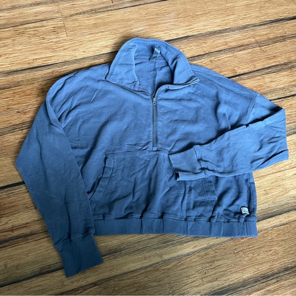 Vuori Sunny Side Half Zip Azure Pullover - Picture 2 of 4